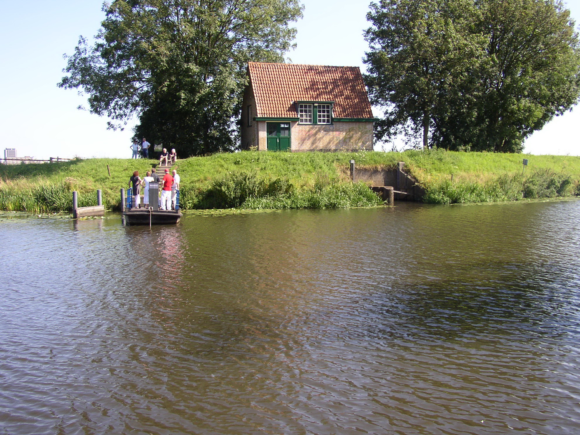 P1010121.jpg  Dommel  Den Bosch